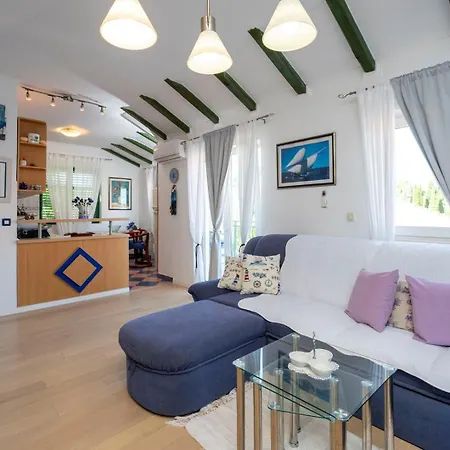 Ida Apartment *